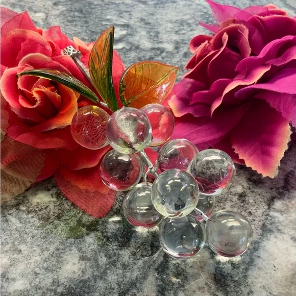 NWOT lovely Murano glass, made in Italy. Clear glass grapes. - Picture 4 of 6